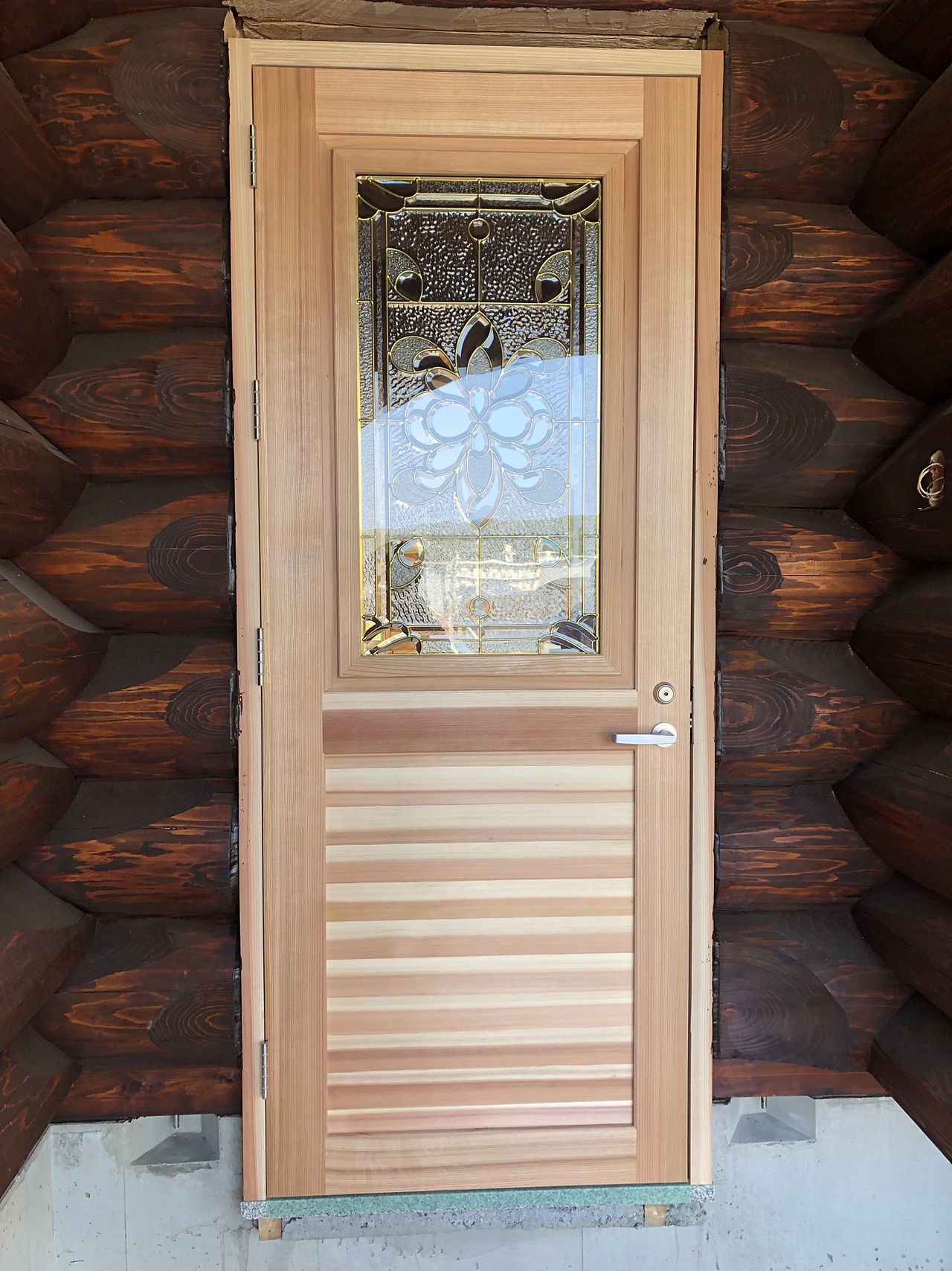木製玄関扉